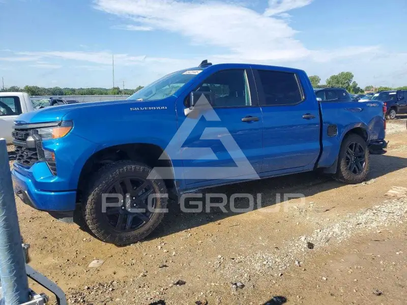 2022 Chevrolet Silverado фото