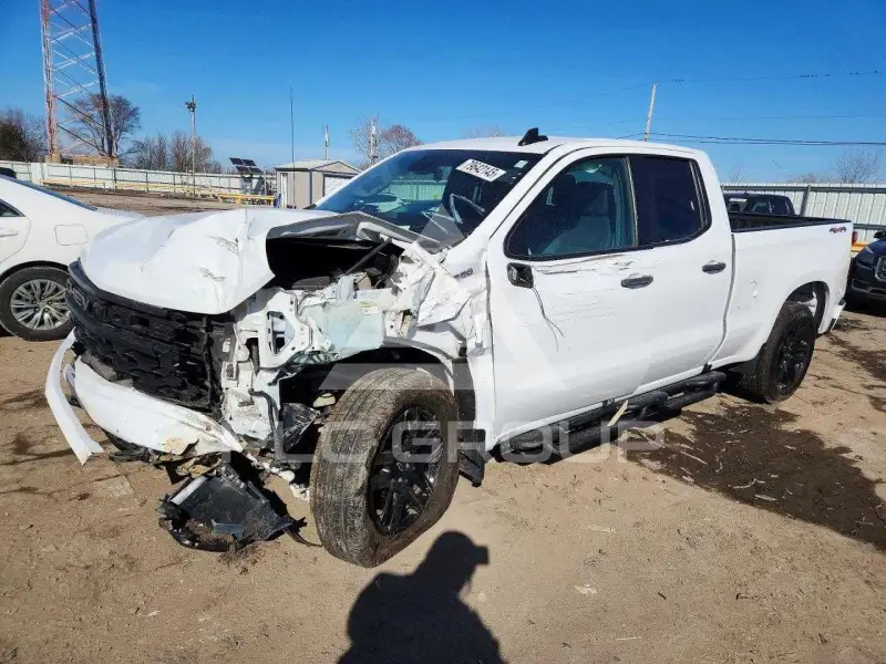 2022 Chevrolet Silverado фото