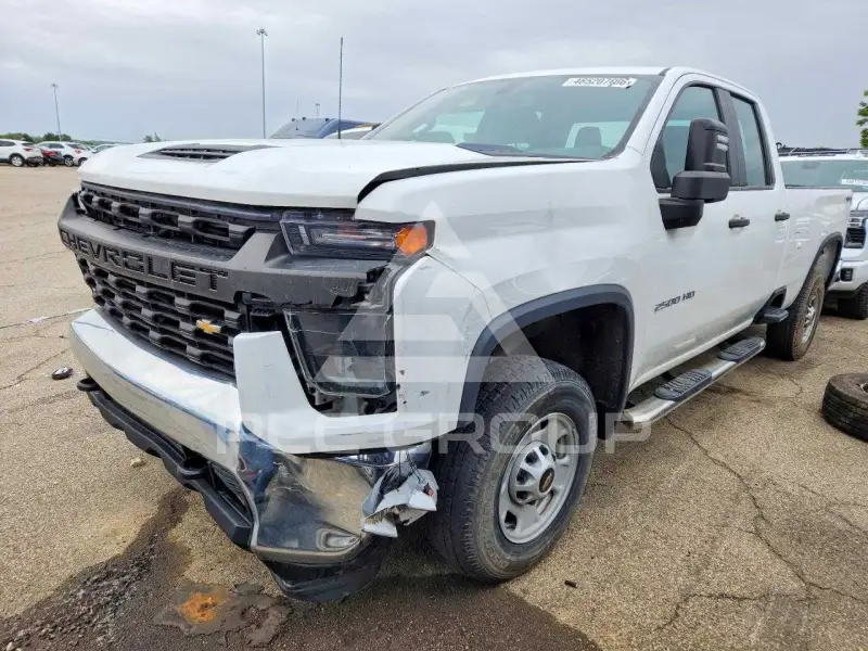 2022 Chevrolet Silverado фото