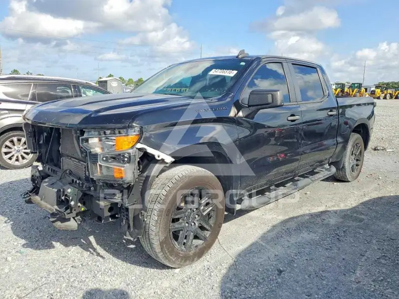 2022 Chevrolet Silverado photo