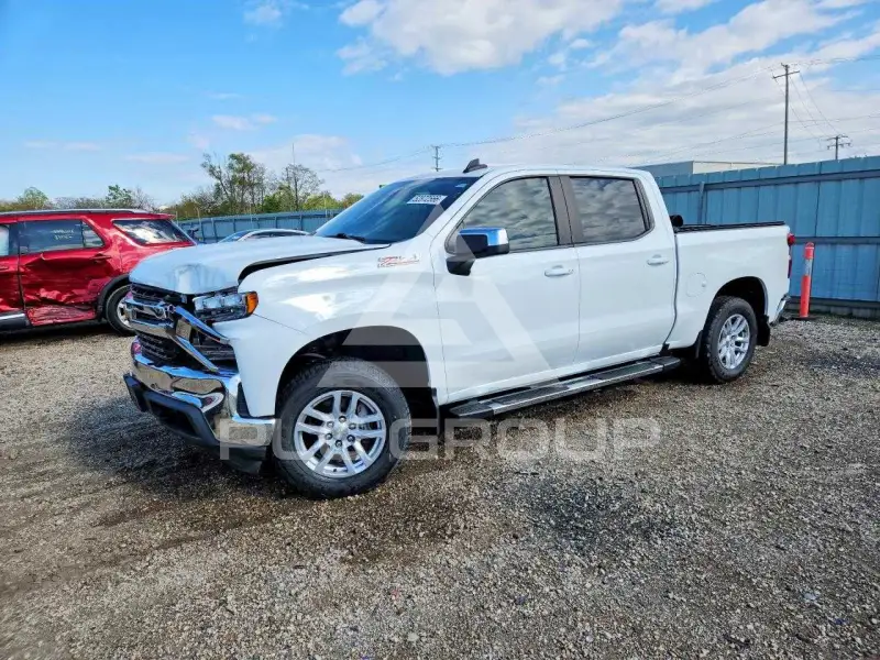 2022 Chevrolet Silverado фото
