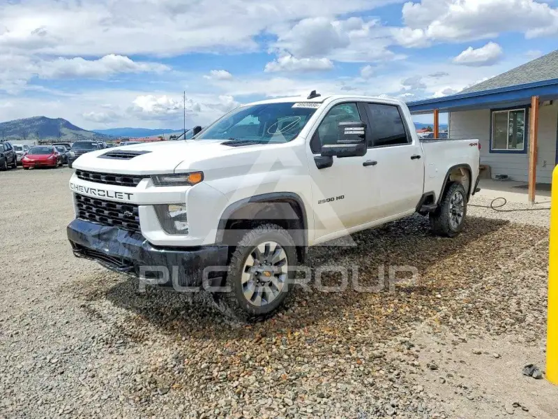 2022 Chevrolet Silverado фото