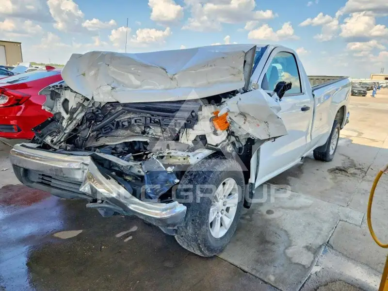 2022 Chevrolet Silverado photo