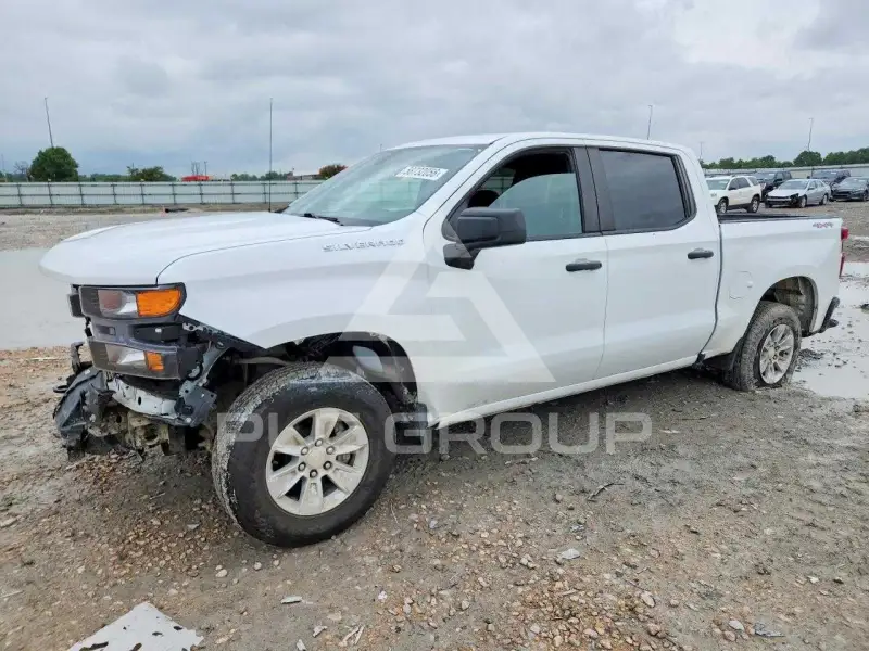 2022 Chevrolet Silverado photo