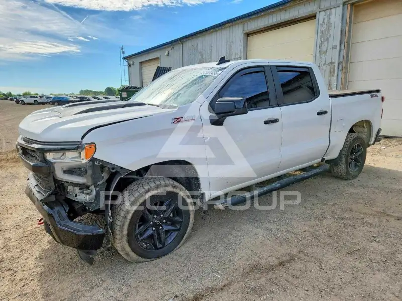 2022 Chevrolet Silverado фото