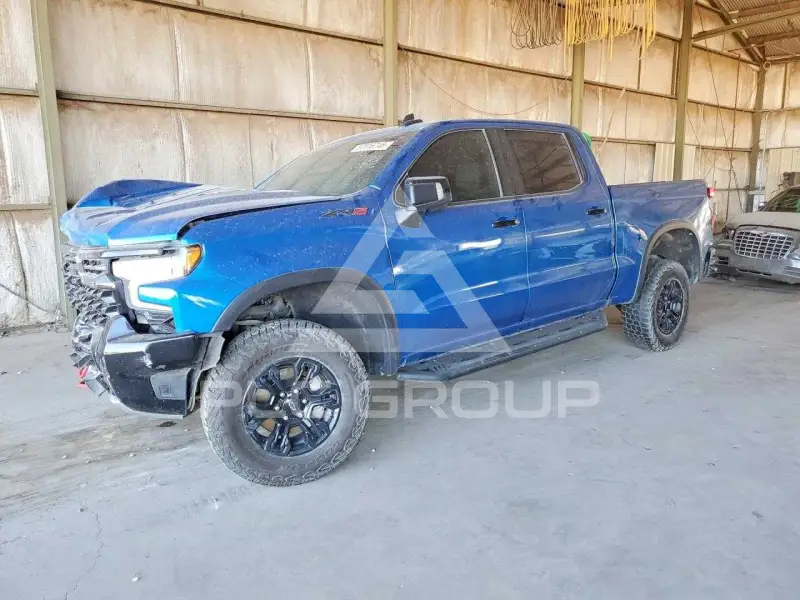 2022 Chevrolet Silverado фото