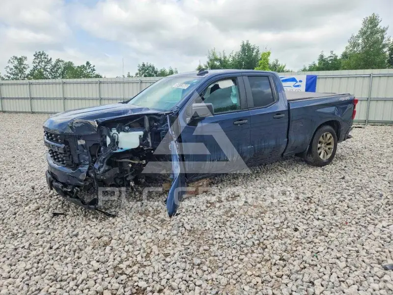 2022 Chevrolet Silverado фото