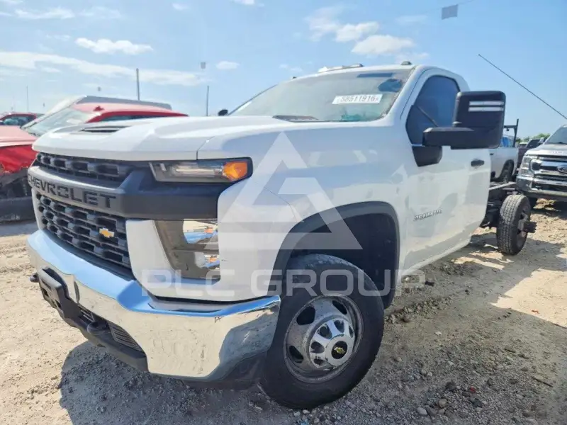 2022 Chevrolet Silverado фото