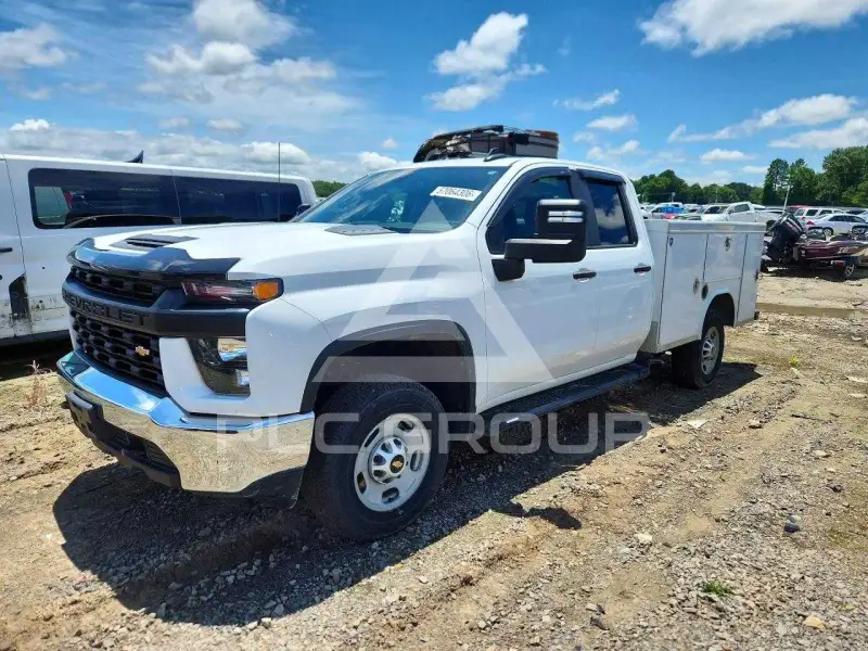 2022 Chevrolet Silverado photo