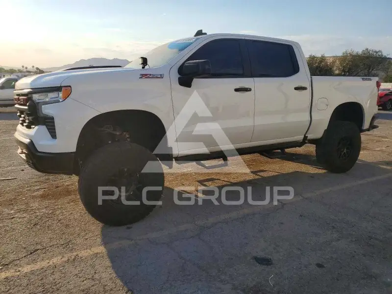 2022 Chevrolet Silverado фото