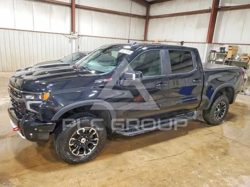2022 Chevrolet Silverado фото