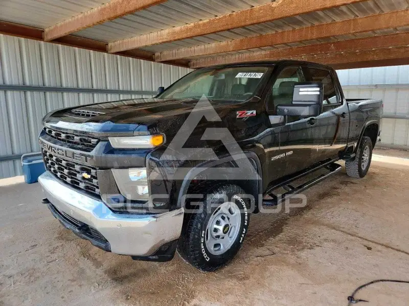 2022 Chevrolet Silverado фото