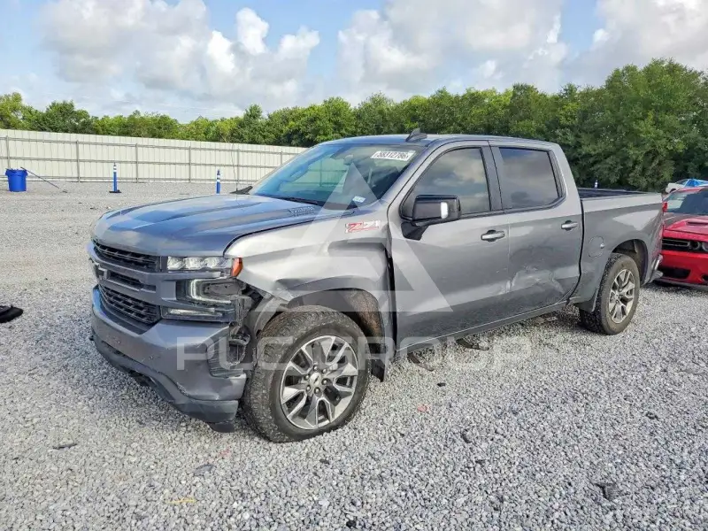 2022 Chevrolet Silverado фото