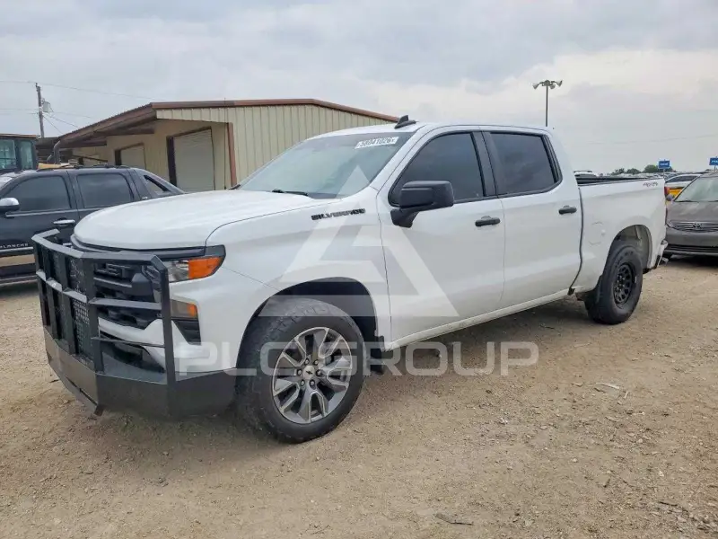 2022 Chevrolet Silverado photo
