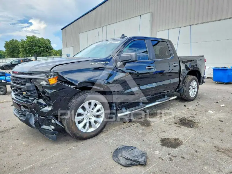 2022 Chevrolet Silverado photo