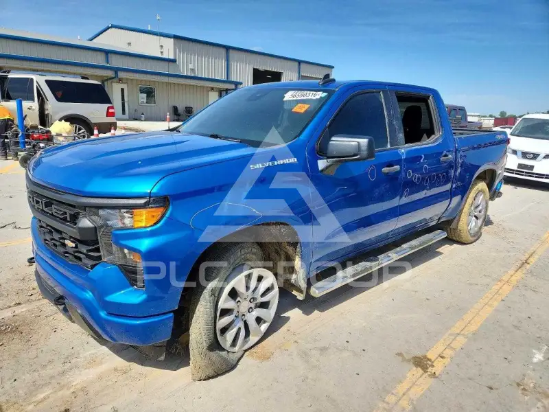 2022 Chevrolet Silverado фото