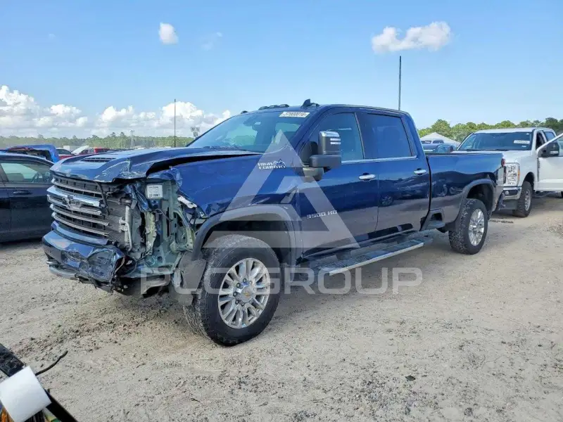 2022 Chevrolet Silverado фото