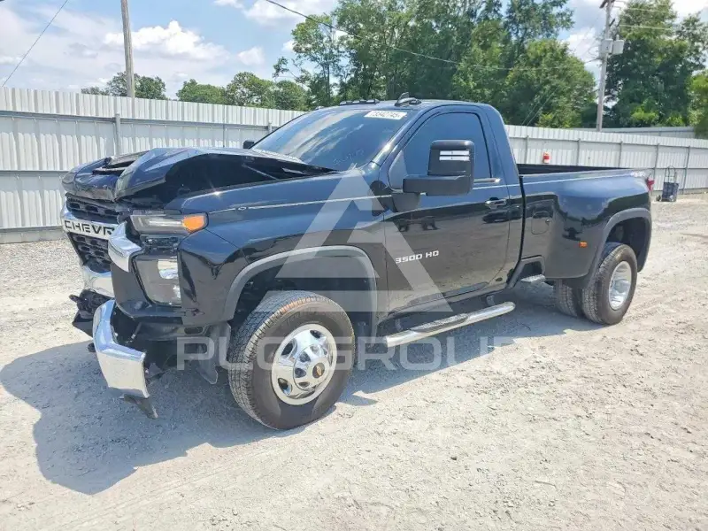 2022 Chevrolet Silverado фото