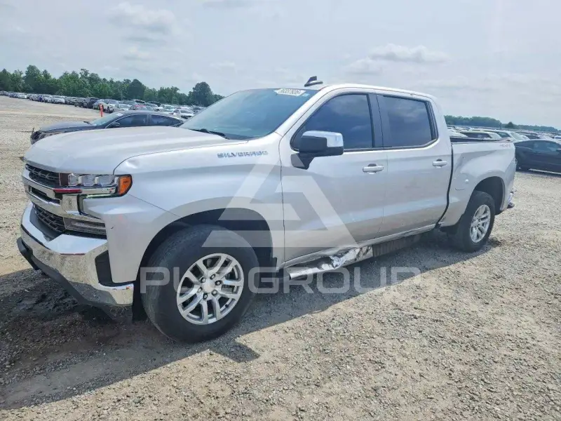 2022 Chevrolet SILVERADO фото