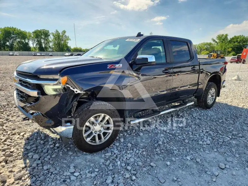 2022 Chevrolet Silverado photo
