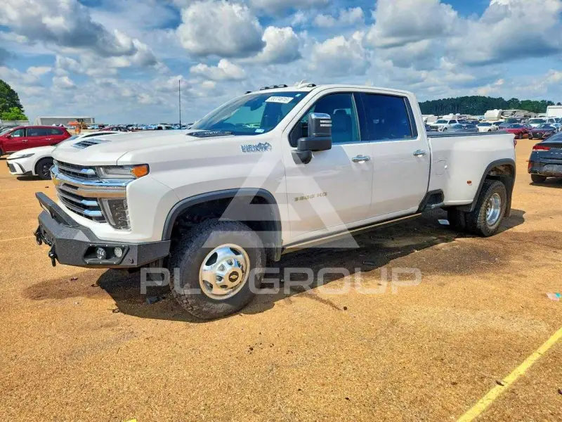 2022 Chevrolet Silverado photo