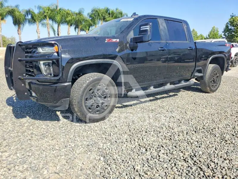 2022 Chevrolet Silverado photo