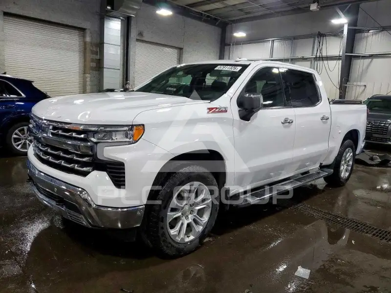 2022 Chevrolet Silverado photo