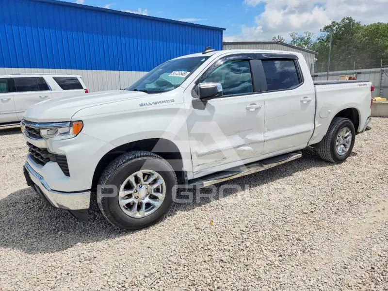 2022 Chevrolet Silverado фото