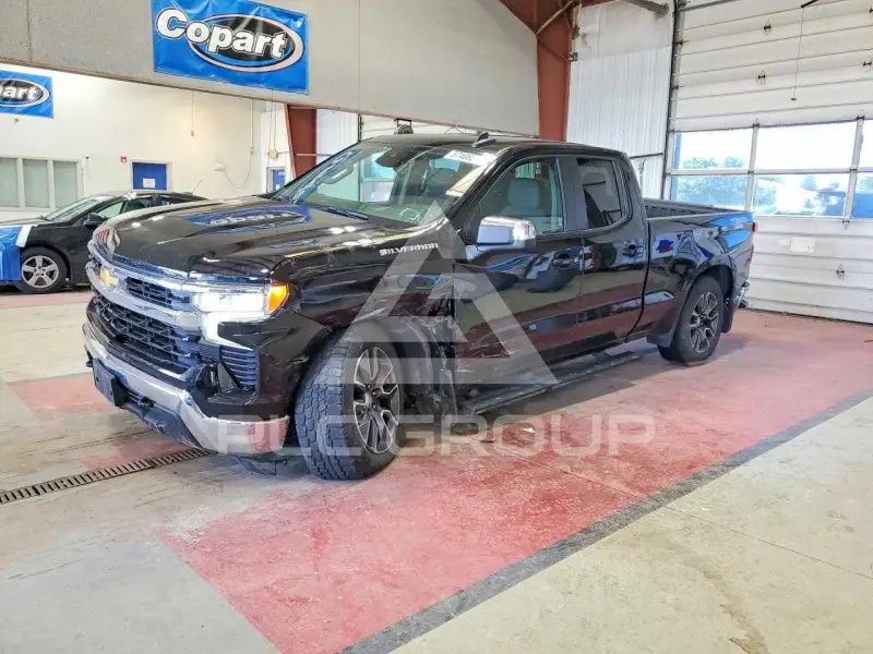 2022 Chevrolet Silverado фото