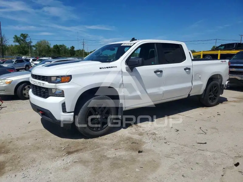 2022 Chevrolet Silverado фото