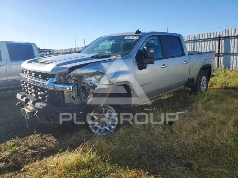 2022 Chevrolet Silverado фото