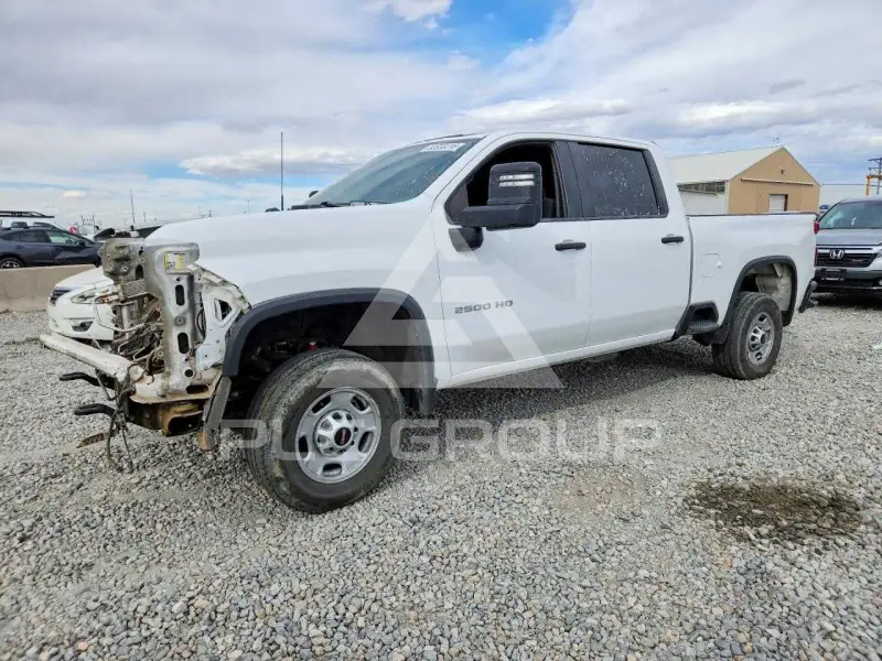 2022 Chevrolet Silverado фото