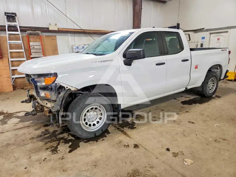 2022 Chevrolet Silverado photo