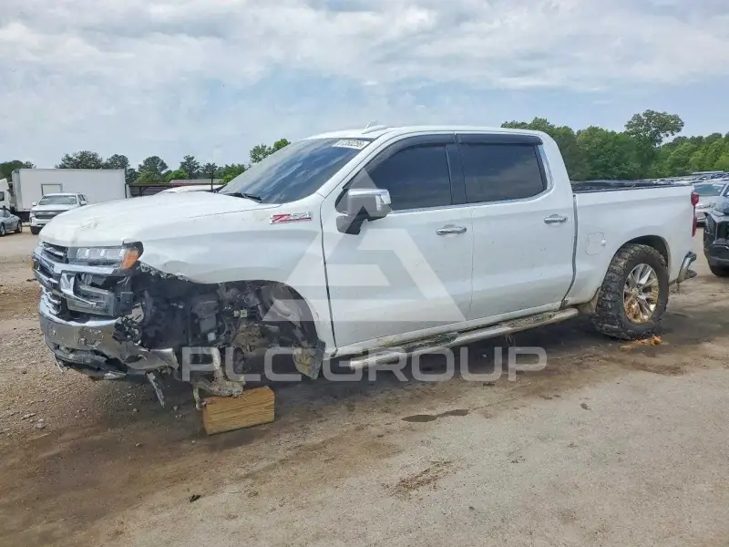 2022 Chevrolet Silverado photo