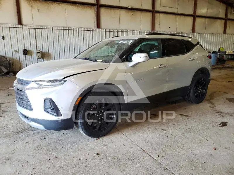 2022 Chevrolet Blazer photo
