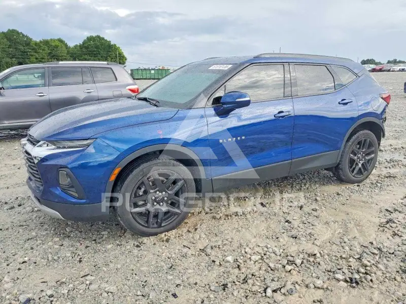 2022 Chevrolet Blazer photo