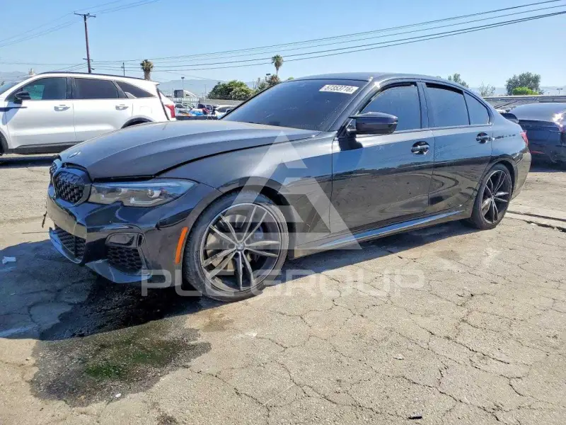 2022 BMW M3 фото