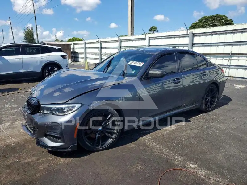 2022 BMW 330 фото