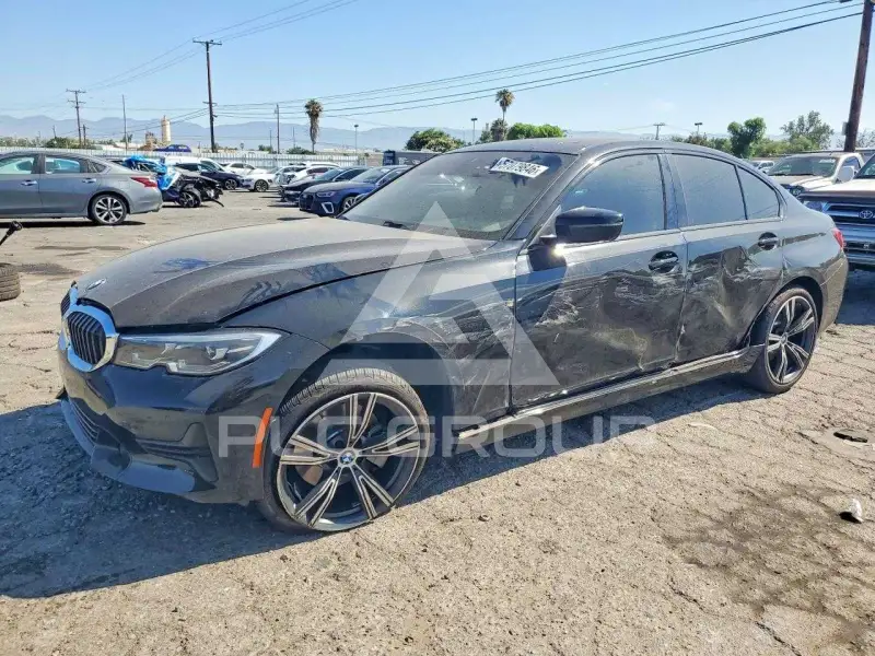 2022 BMW 330 фото