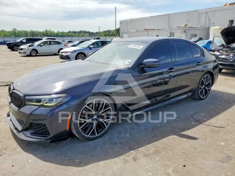 2022 BMW 540 photo