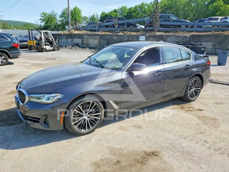 2022 BMW 540 photo