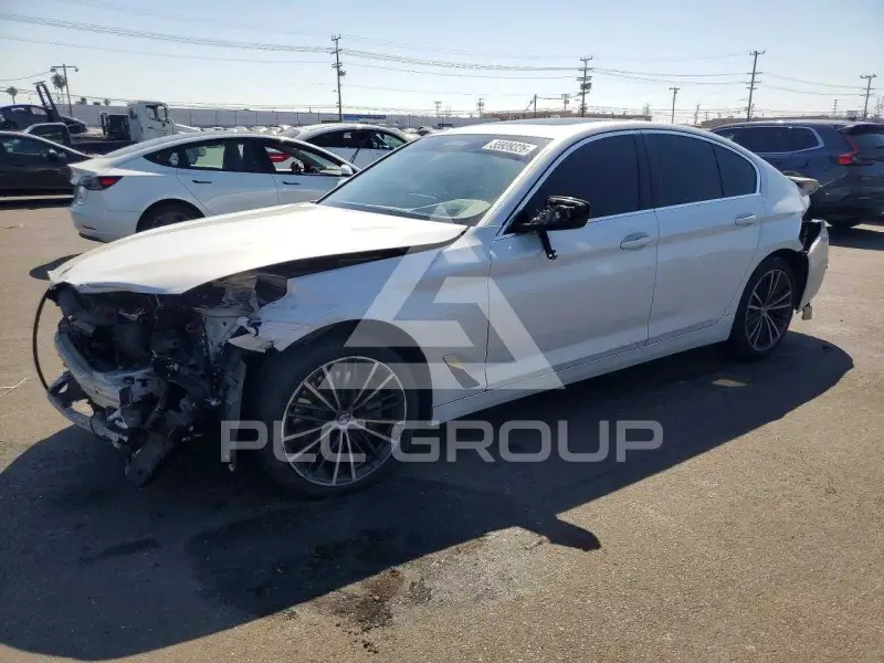 2022 BMW 540 photo
