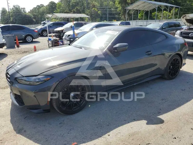 2022 BMW M4 photo
