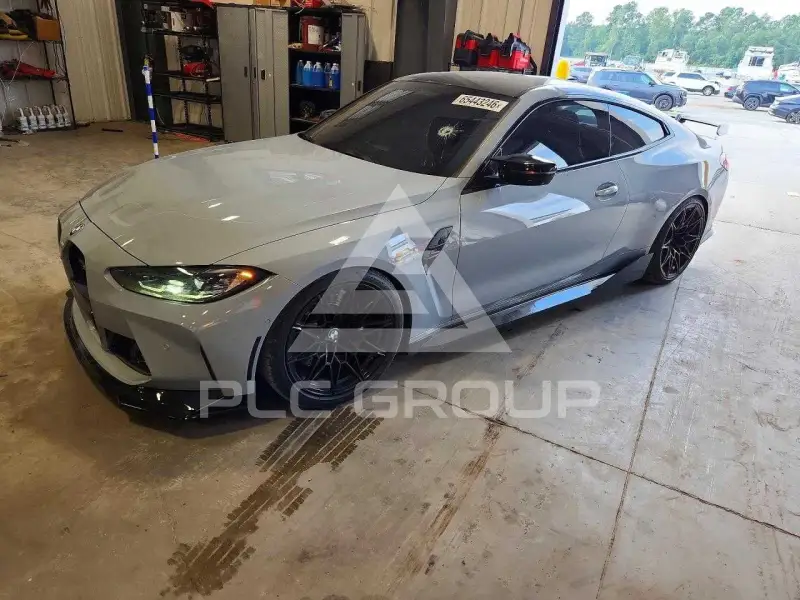 2022 BMW M4 photo