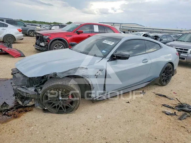 2022 BMW M4 фото