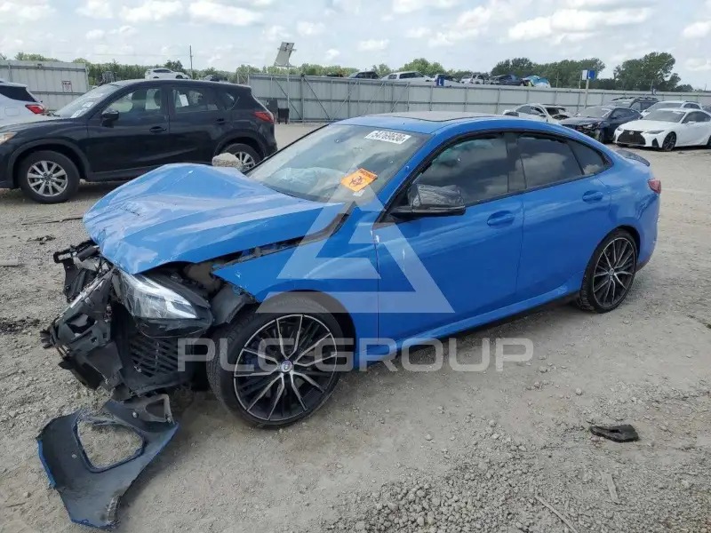 2022 BMW M2 фото