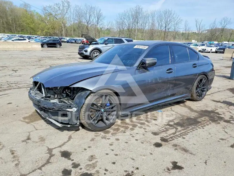 2022 BMW M3 фото