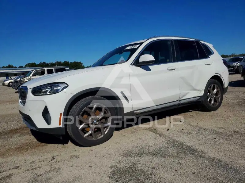 2022 BMW X3 photo