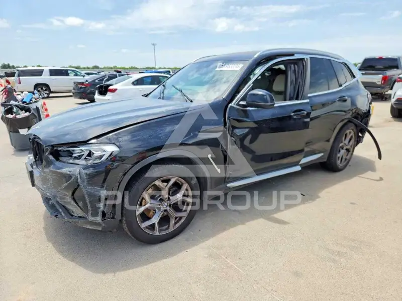2022 BMW X3 photo