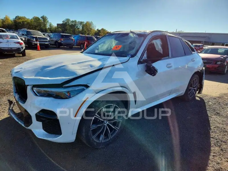 2022 BMW X5 фото